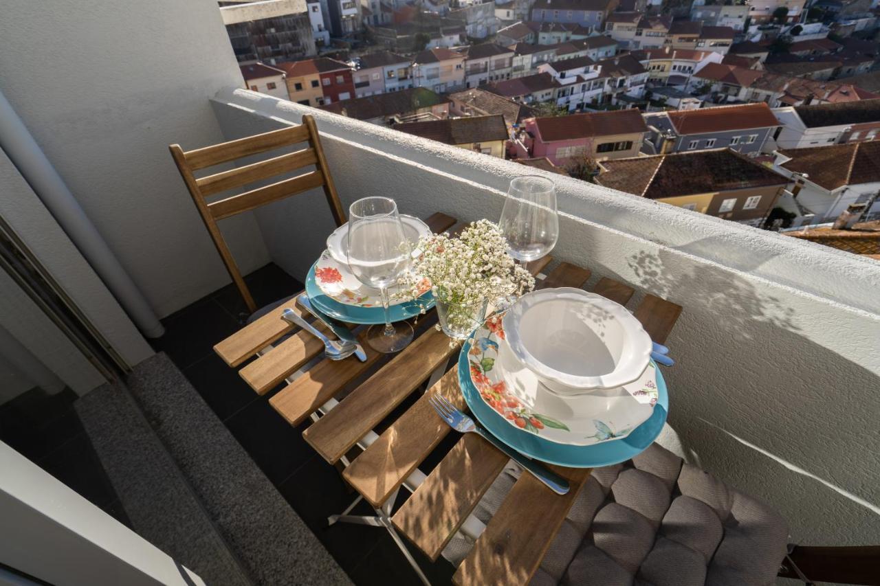 Gaya Avenue Flats - Elegant Contemporary Flats With Balcony Lejlighed Vila Nova de Gaia Eksteriør billede